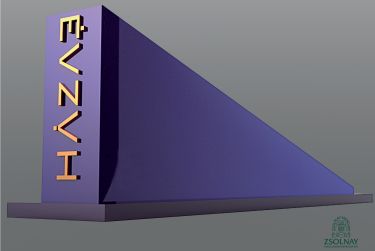 Az v hza 2012 plyzat szmra tervezett egyedi Zsolnay kermia dj